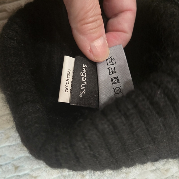 Saga Furs Black Knit Hat with Fur Pom